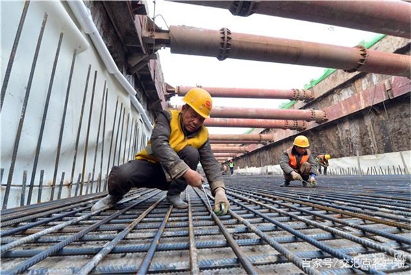 江蘇省"揚(yáng)子江大道快速化改造項(xiàng)目"地下空間綜合管廊主體結(jié)構(gòu)基本完成